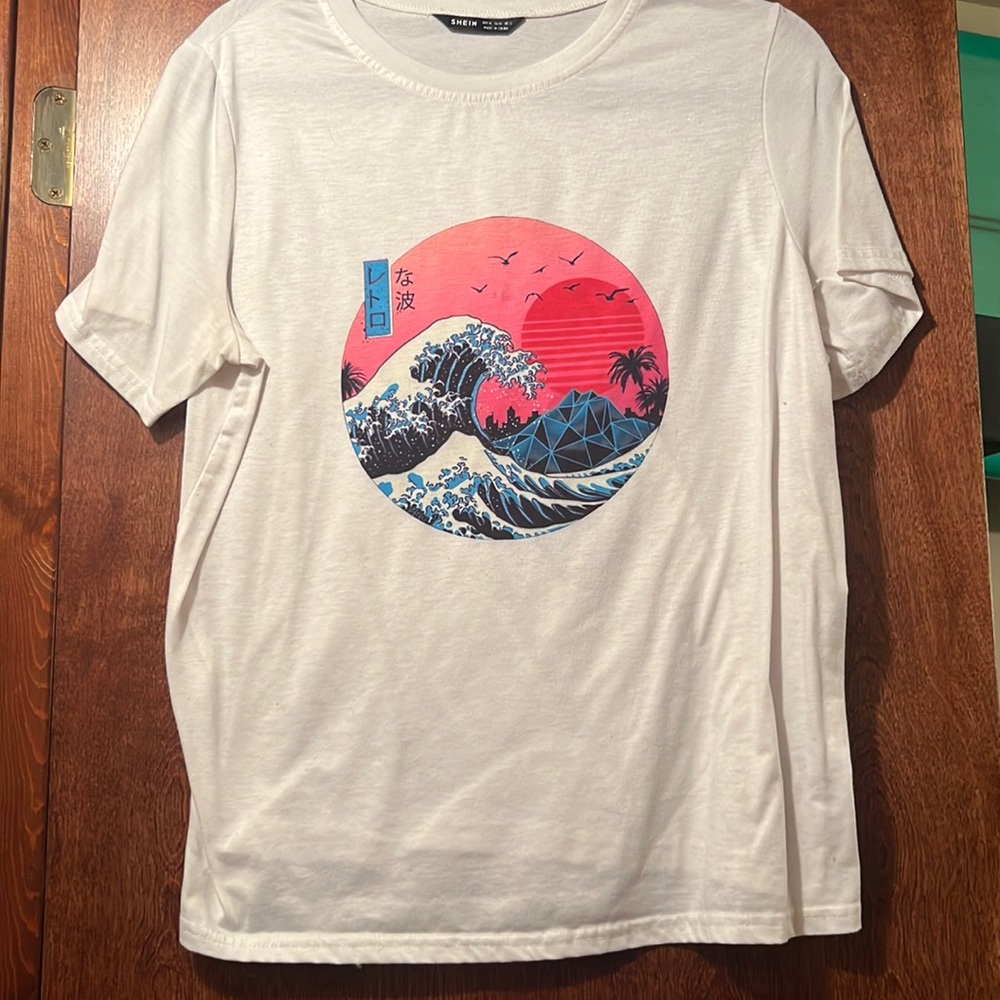 graphic tee - FREE JUST PAY FOR SHIPPING OR ADD TO BUNDLE